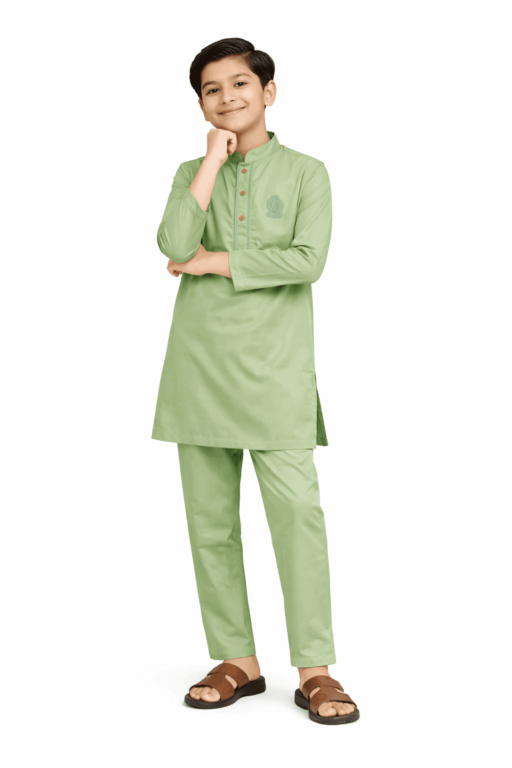 Front Green Embroidered Batch Cotton Kurta & Trouser Set – Green