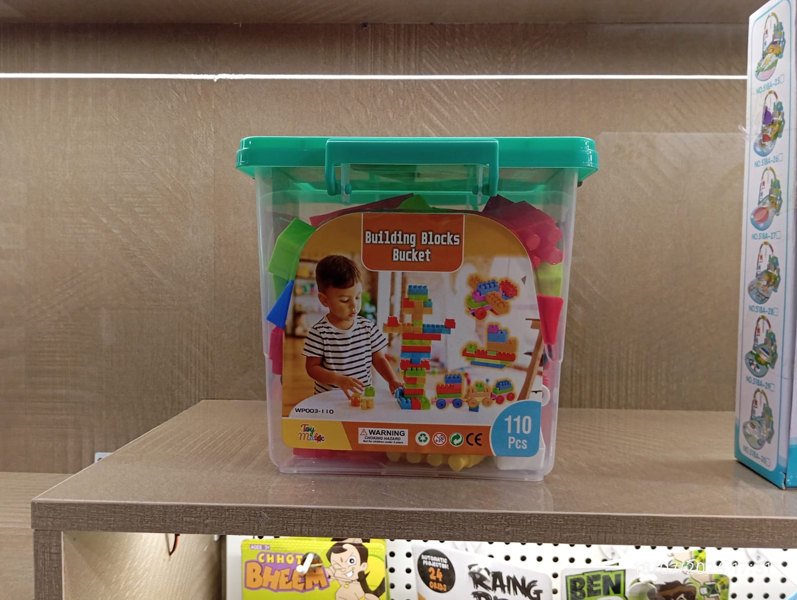 110 Piece Building Blocks Bucket