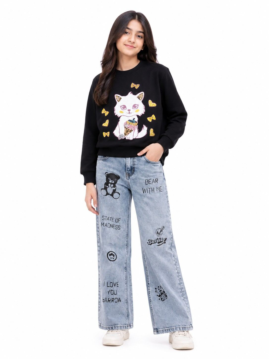 Sequins IceCream Kitty Fleece SweatShirt With State Of Mind Straight Fit Denim Pant