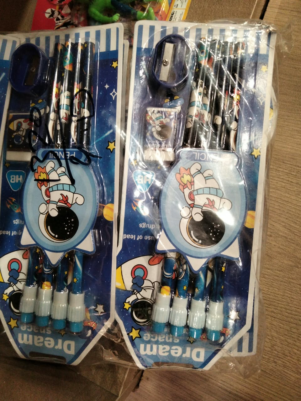 Dream Space Pencil Set
