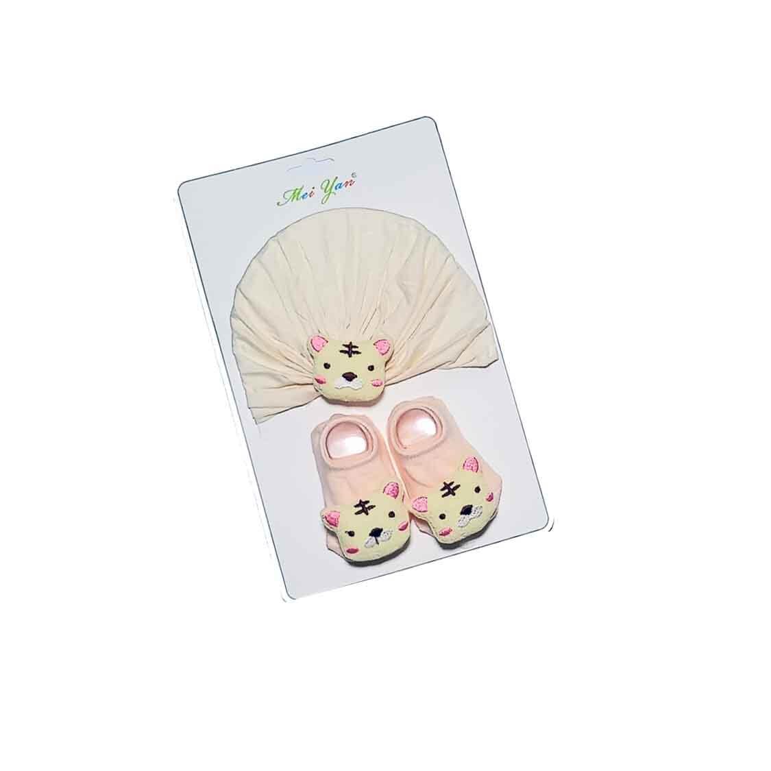 New Born Bear Turbon Cap & Socks - Off White