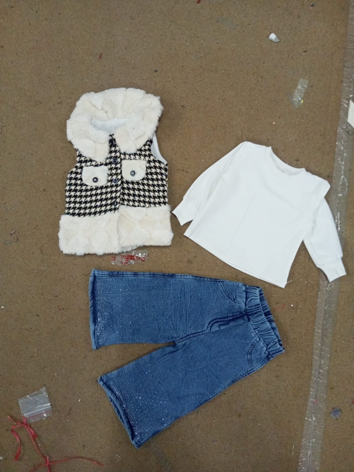 3PC-Girls Houndstooth Fur Vest & Denim-Off-White & Light-Blue