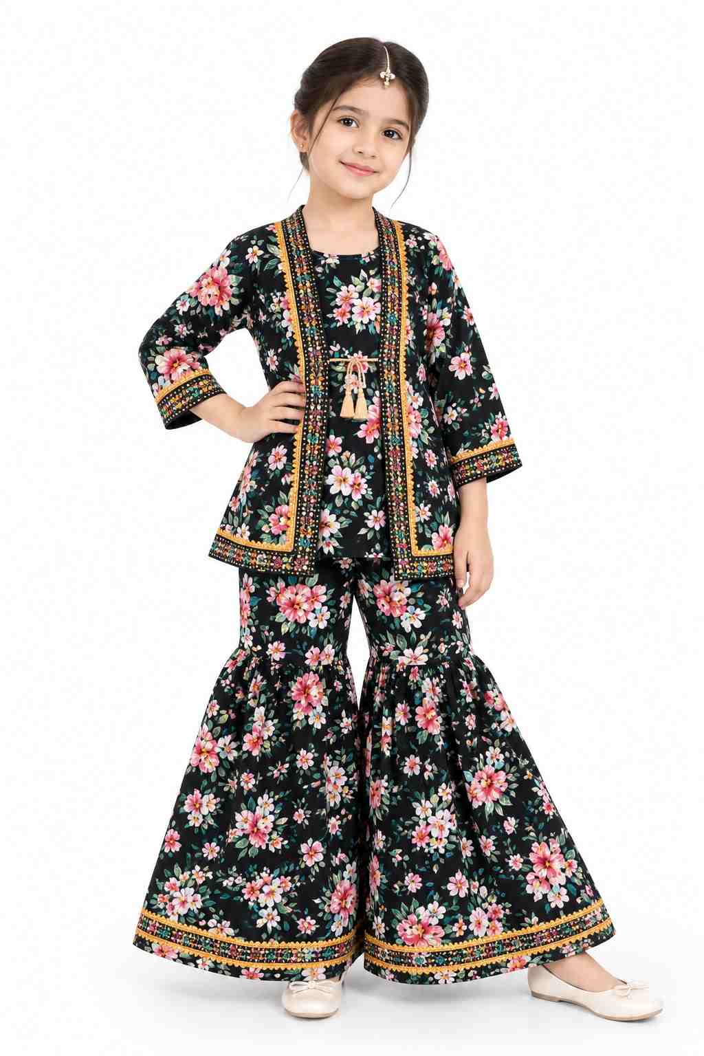 Sahara Sleeve Less Inner & Gharara  Khaddar Fancy  Worked  - Black