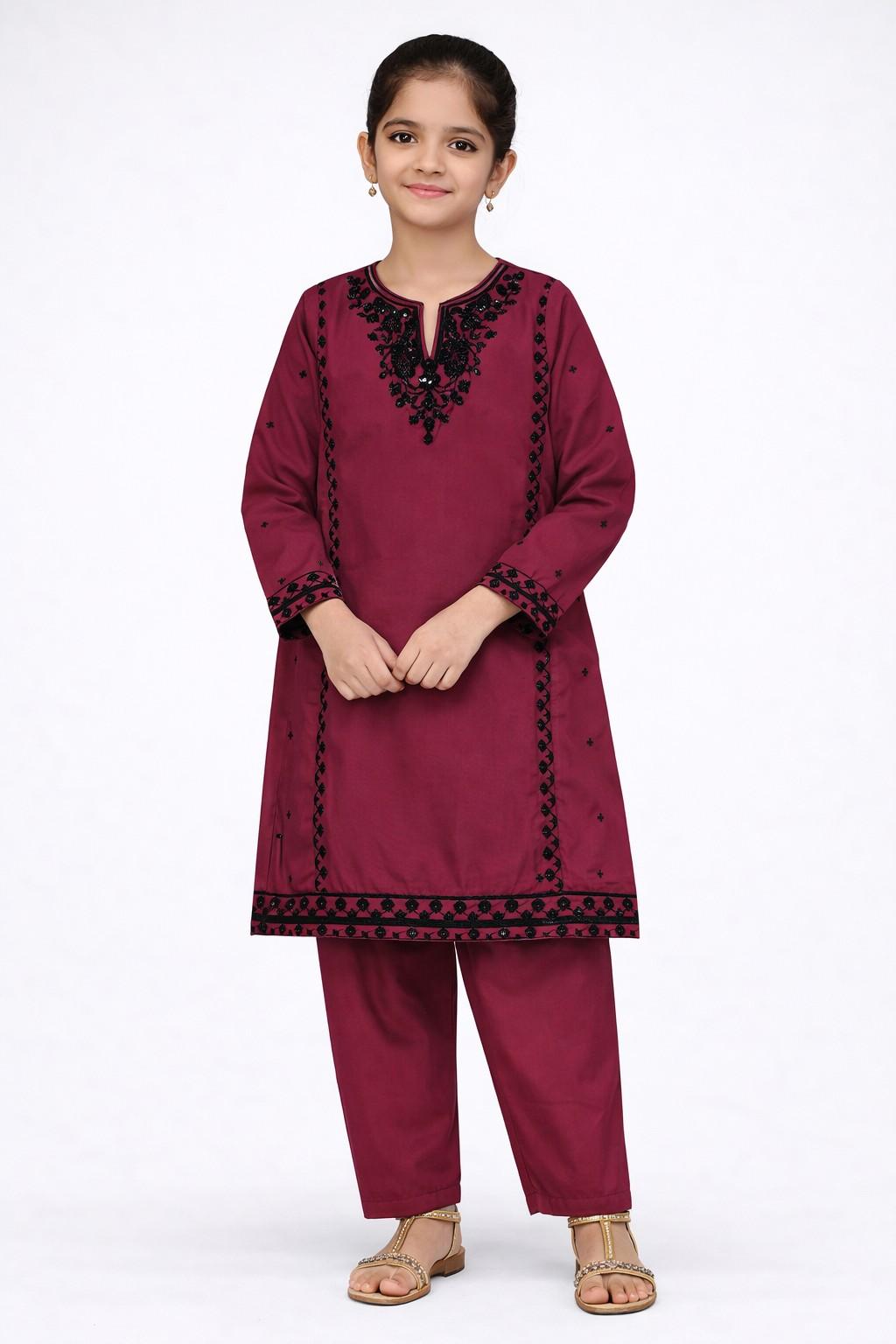 Graceful Festive Sequins